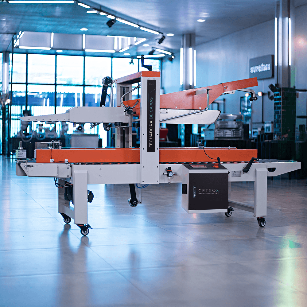 Fechadora de Caixas com Dobra de Abas Automática e Aplicador de Etiquetas Lateral CSSM BS-5050 AF SLA - imagem 4